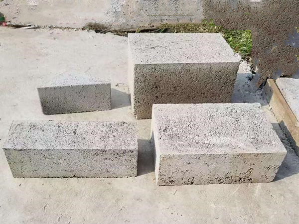 水泥配塊（門(mén)垛磚）